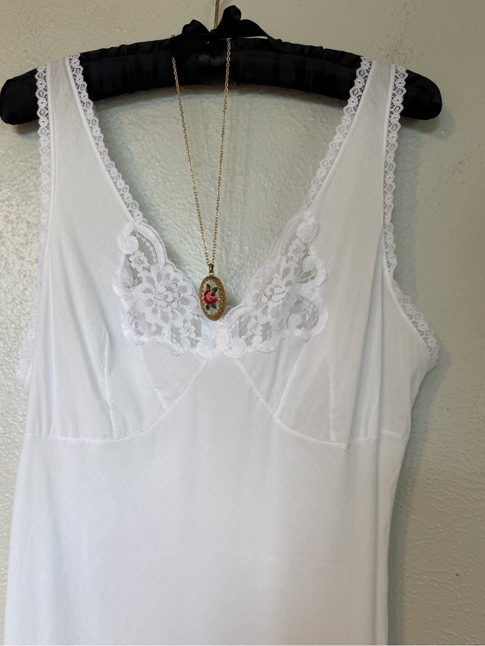VTG VELROSE Slip 100% Cotton Lace Trim Nightgown Dress Lingerie White Sz 36 Tall